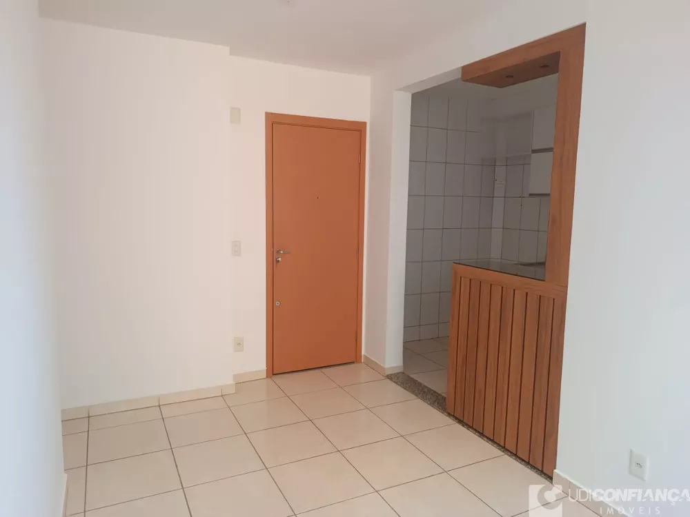 Apartamento à venda com 2 quartos, 45m² - Foto 1