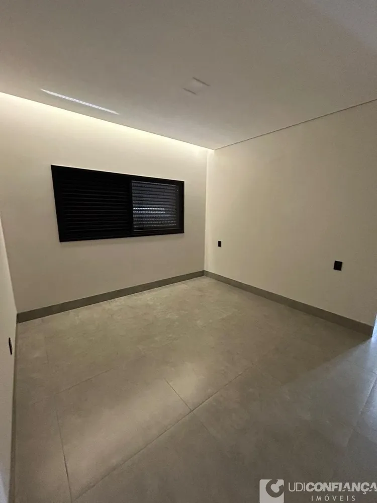 Casa, 3 quartos, 162 m² - Foto 1