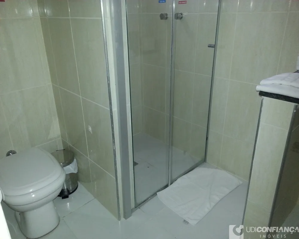 Sobrado, 17 quartos, 300 m² - Foto 2