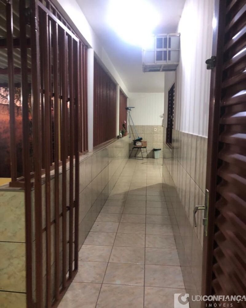 Casa, 4 quartos, 191 m² - Foto 5