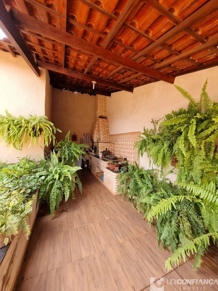 Casa, 3 quartos - Foto 2