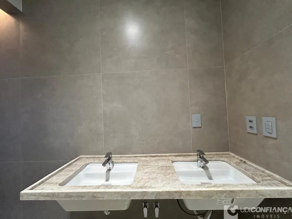 Casa, 3 quartos, 213 m² - Foto 3