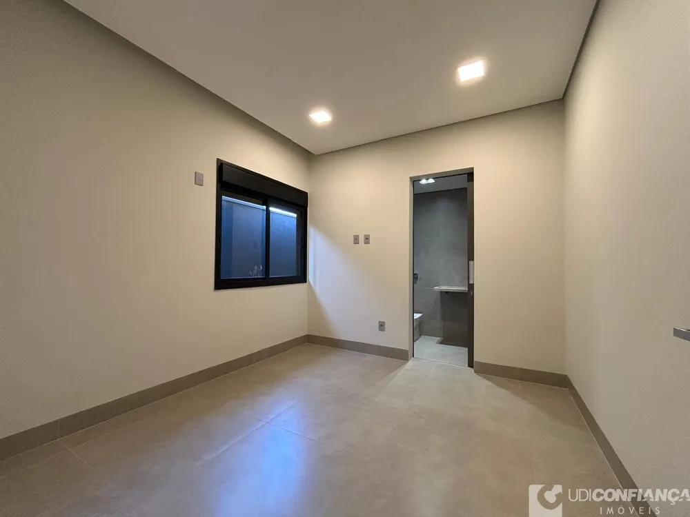 Casa, 3 quartos, 213 m² - Foto 4