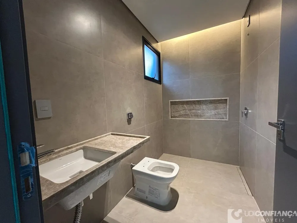 Casa, 3 quartos, 213 m² - Foto 6