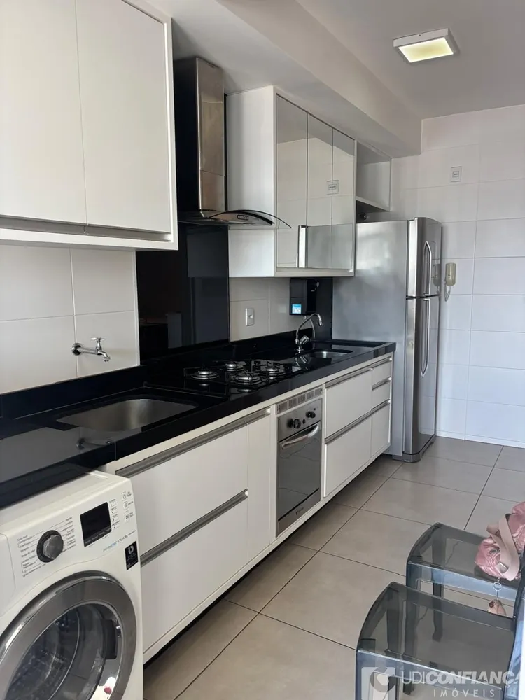 Apartamento, 3 quartos, 94 m² - Foto 2
