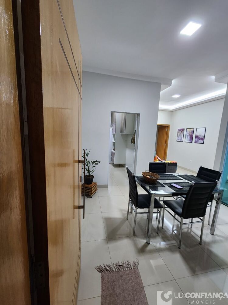 Casa, 2 quartos, 125 m² - Foto 1