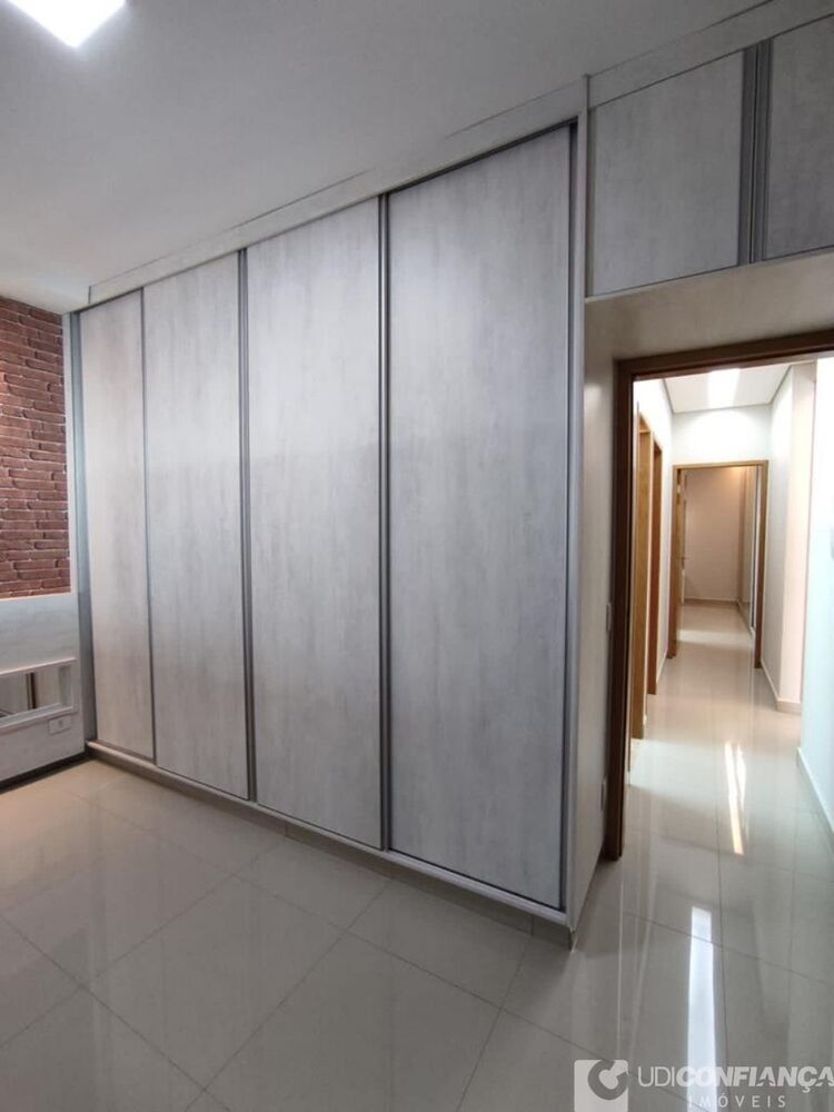 Casa, 3 quartos, 220 m² - Foto 14