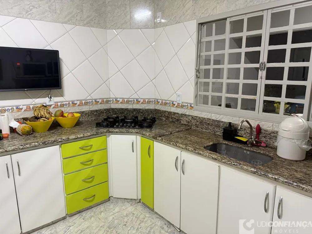 Casa, 3 quartos, 226 m² - Foto 7