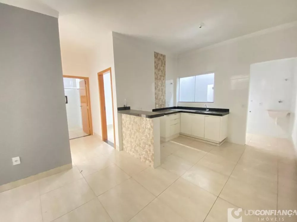 Apartamento à venda com 2 quartos, 54m² - Foto 1