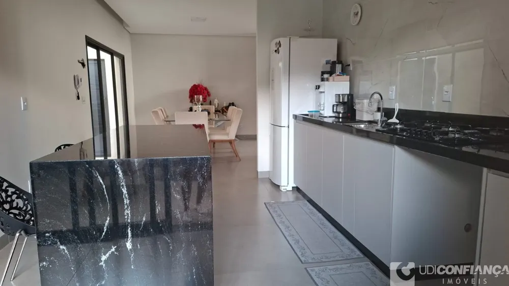 Sobrado, 3 quartos, 193 m² - Foto 9