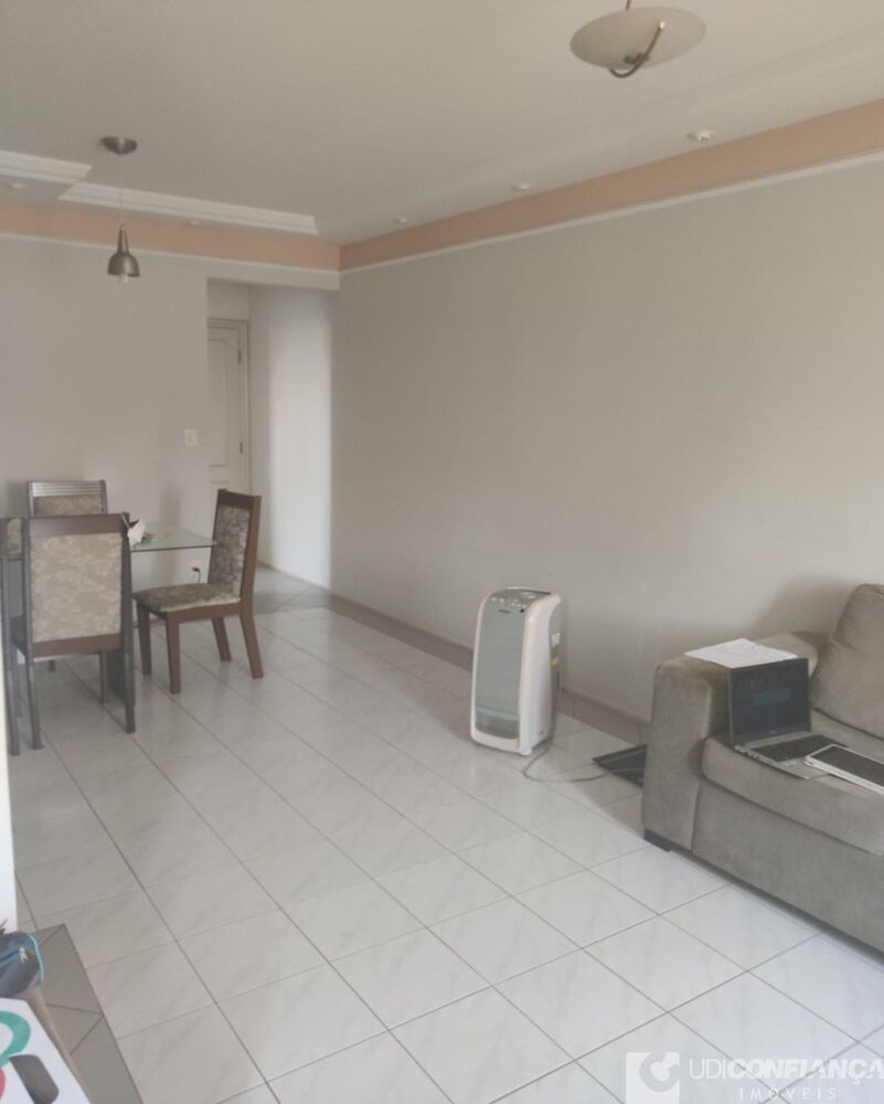 Apartamento à venda com 3 quartos, 79m² - Foto 10