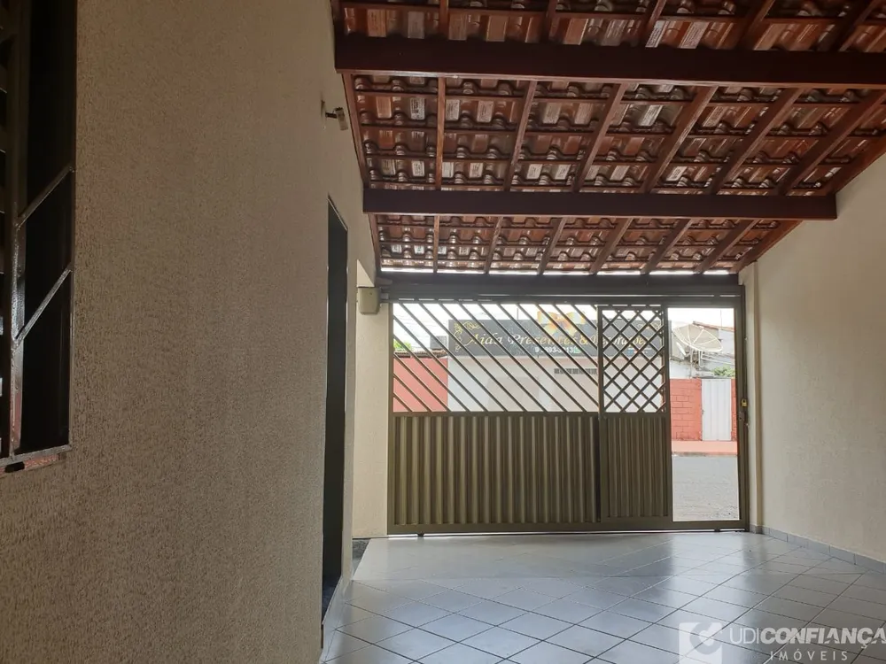 Casa, 3 quartos, 200 m² - Foto 2