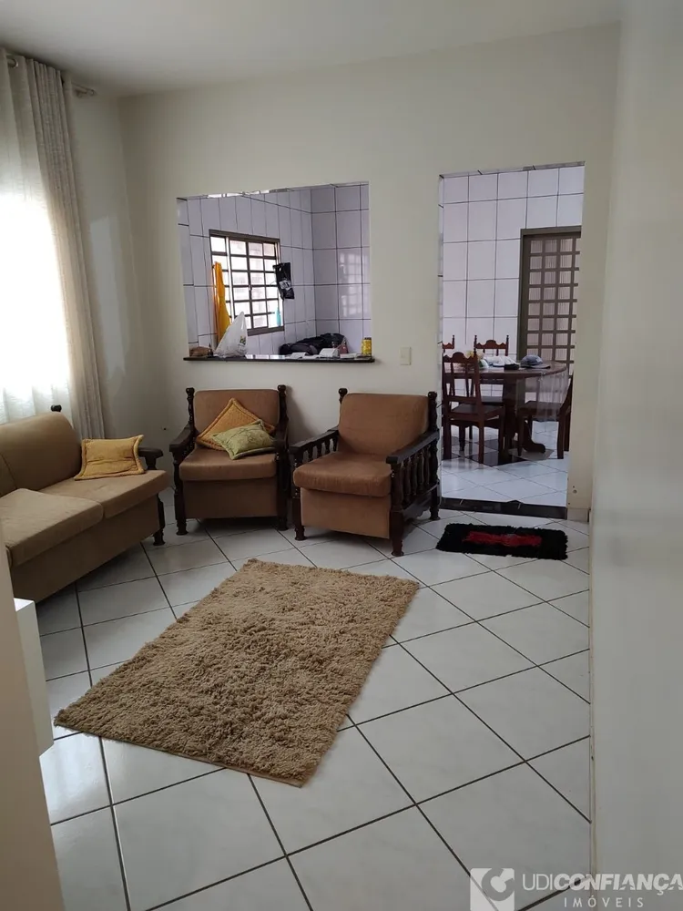 Casa, 3 quartos - Foto 1