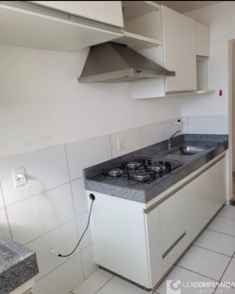 Apartamento à venda com 2 quartos, 47m² - Foto 3