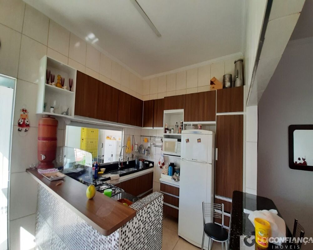 Casa, 3 quartos, 160 m² - Foto 2
