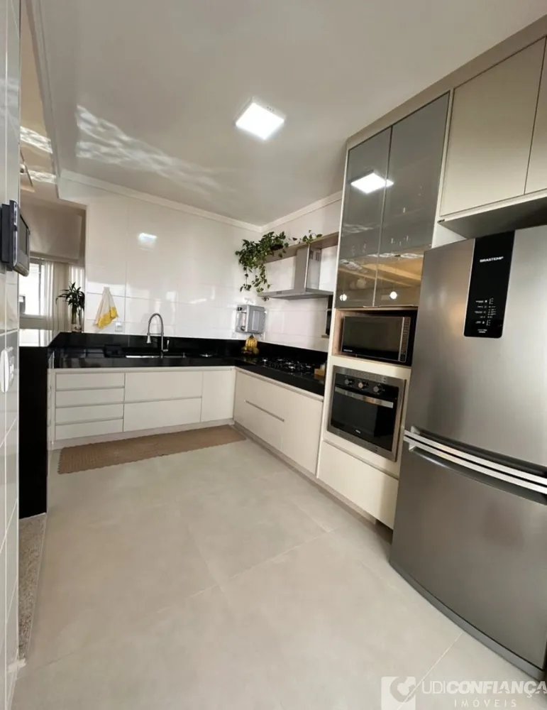 Sobrado, 3 quartos, 179 m² - Foto 2