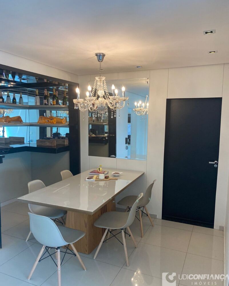Apartamento, 3 quartos, 100 m² - Foto 1
