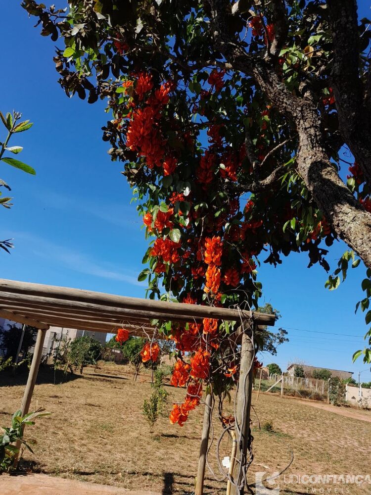 Chácara à venda com 3 quartos - Foto 2