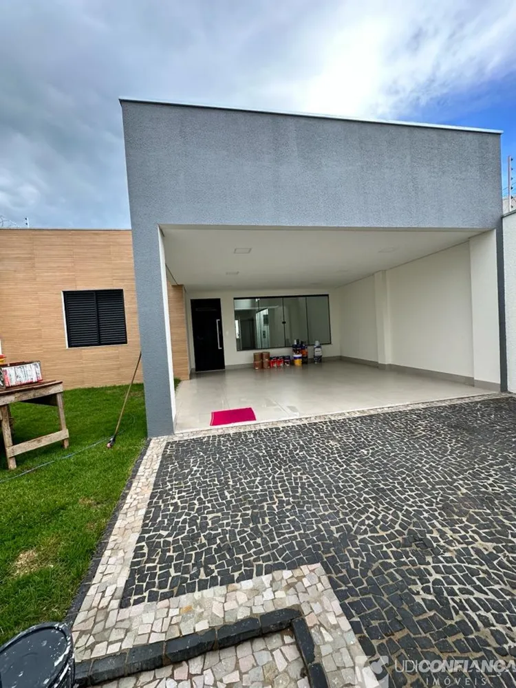 Casa, 3 quartos, 179 m² - Foto 1