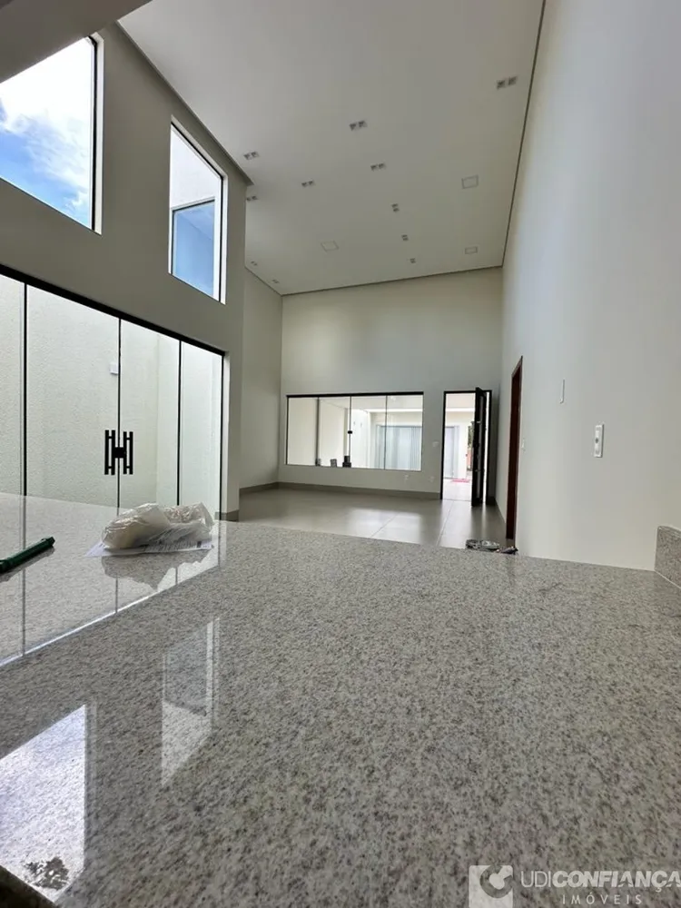 Casa, 3 quartos, 179 m² - Foto 4