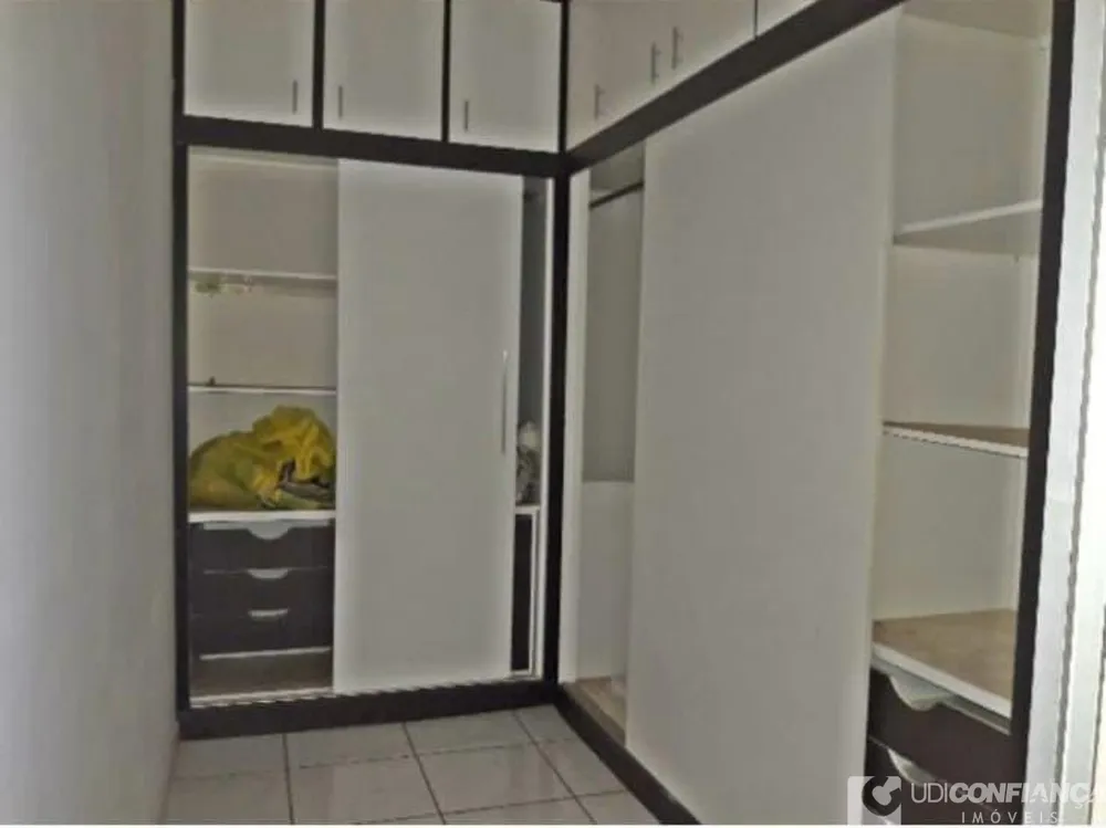 Casa, 3 quartos, 200 m² - Foto 3