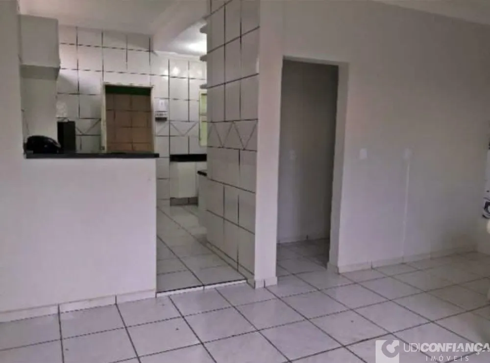 Casa, 3 quartos, 200 m² - Foto 2