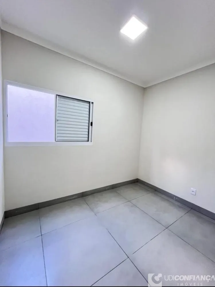 Casa, 3 quartos, 81 m² - Foto 2