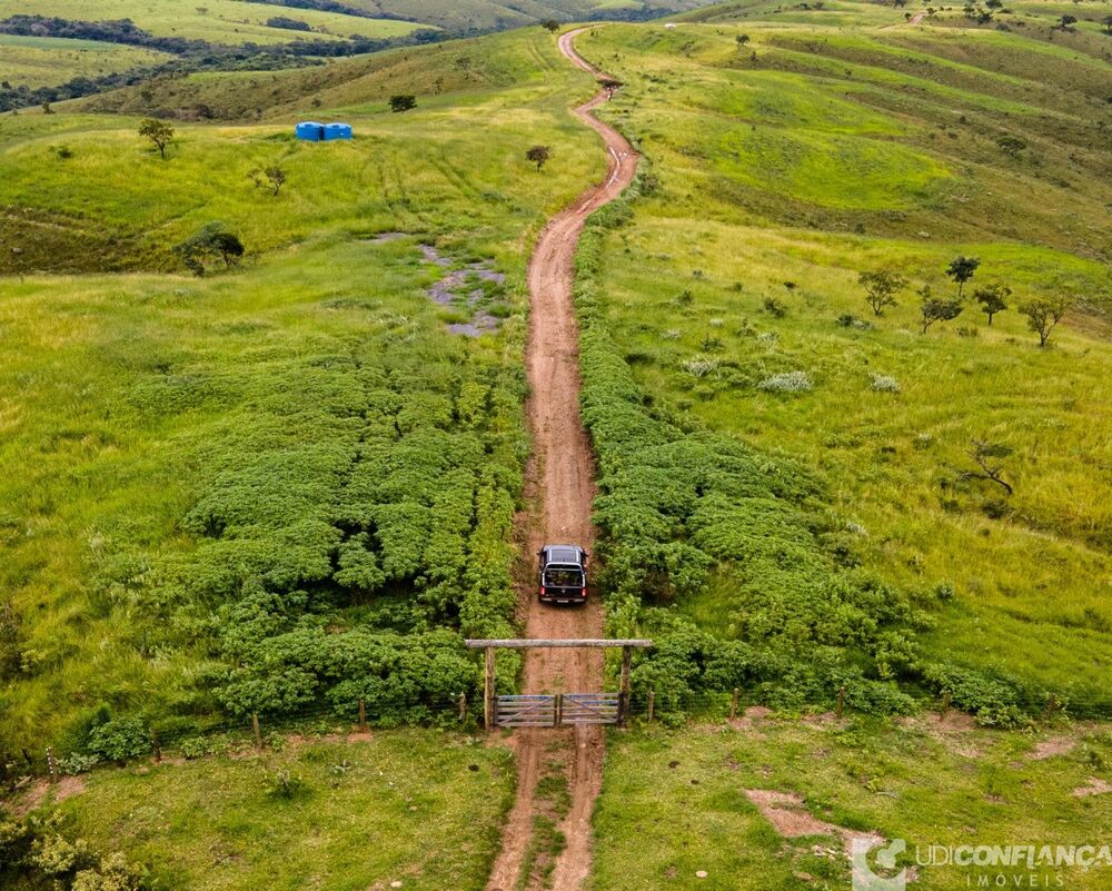 Fazenda-Sítio-Chácara, 2725 m² - Foto 5