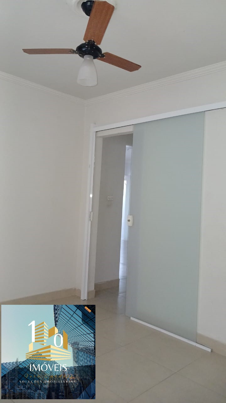 Casa para alugar com 2 quartos, 125m² - Foto 4