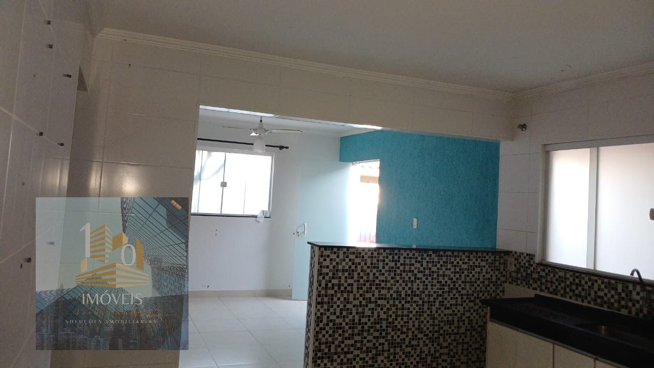 Casa para alugar com 2 quartos, 125m² - Foto 7