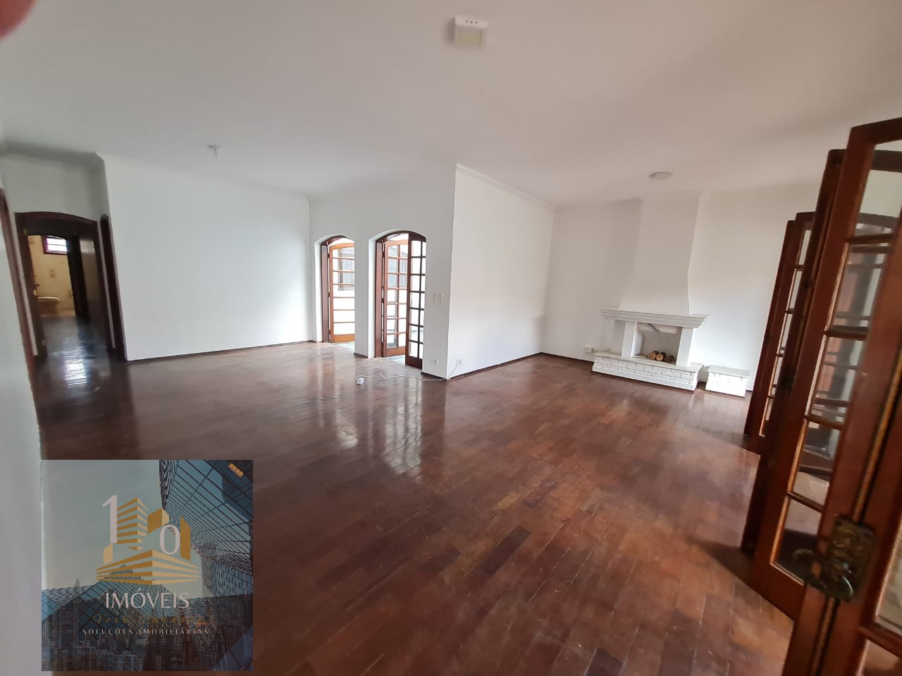 Casa de Condomínio para alugar com 3 quartos, 200m² - Foto 11