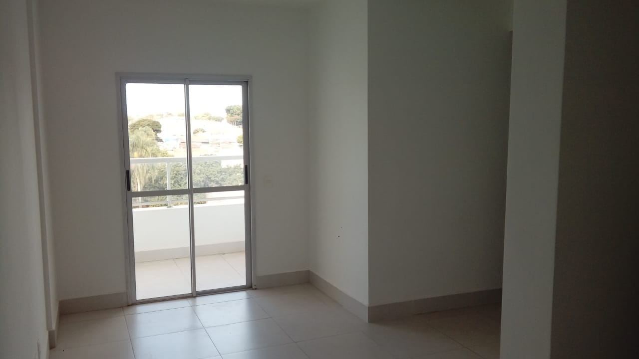 Apartamento para alugar com 3 quartos, 57m² - Foto 4