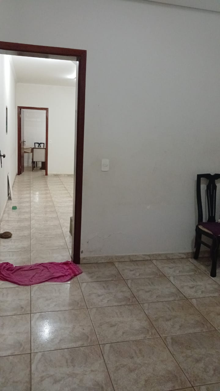 Casa Comercial para alugar com 4 quartos, 170m² - Foto 7