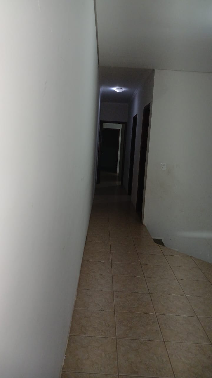 Casa Comercial para alugar com 4 quartos, 170m² - Foto 18