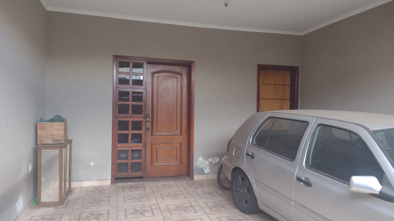 Casa Comercial para alugar com 4 quartos, 170m² - Foto 8