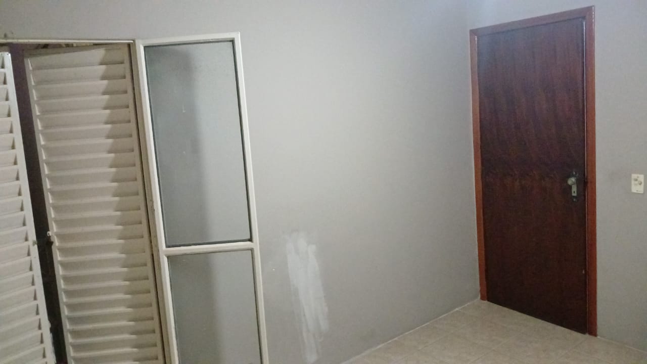 Casa Comercial para alugar com 4 quartos, 170m² - Foto 4