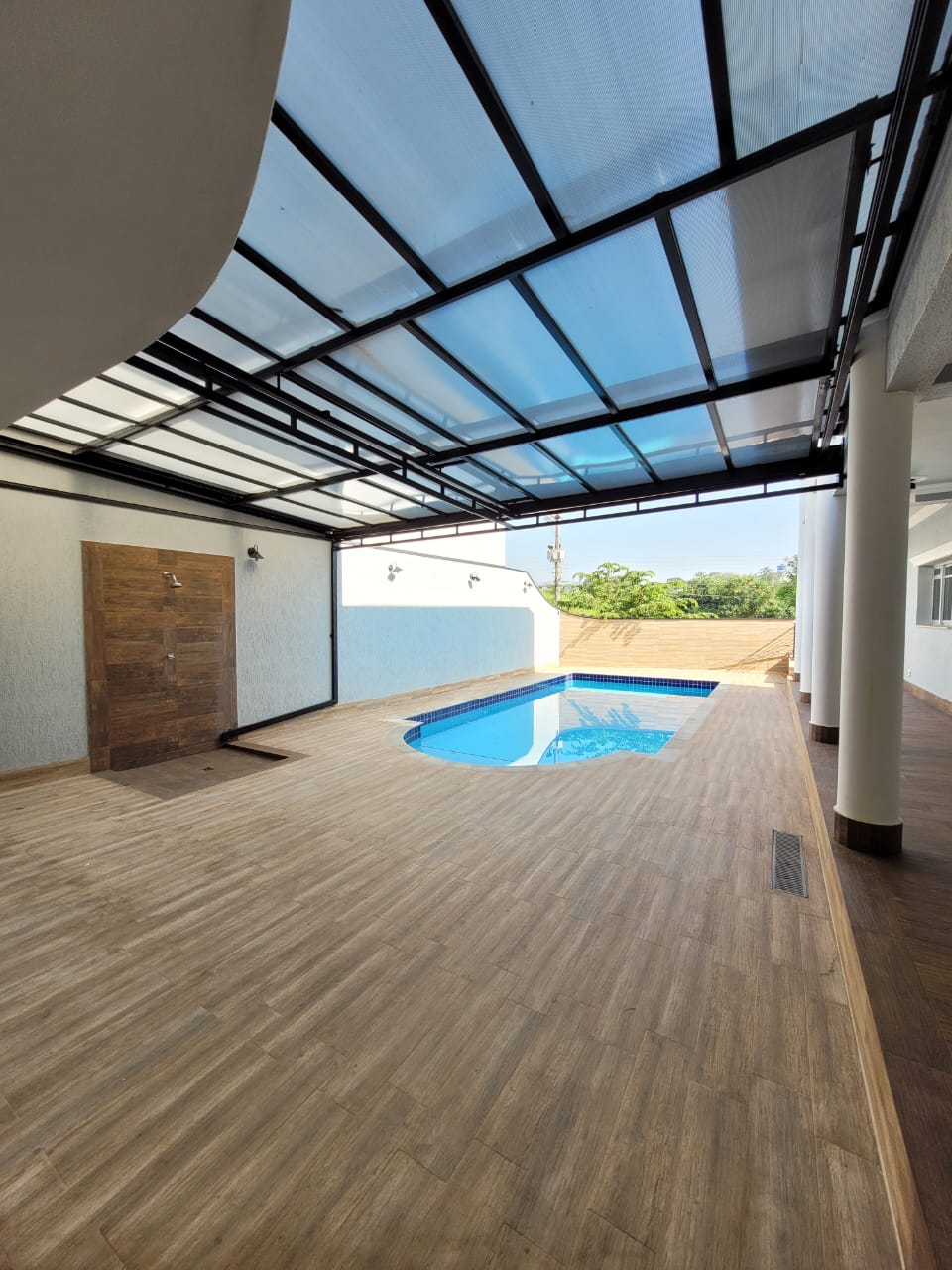 Casa à venda com 4 quartos, 300m² - Foto 7