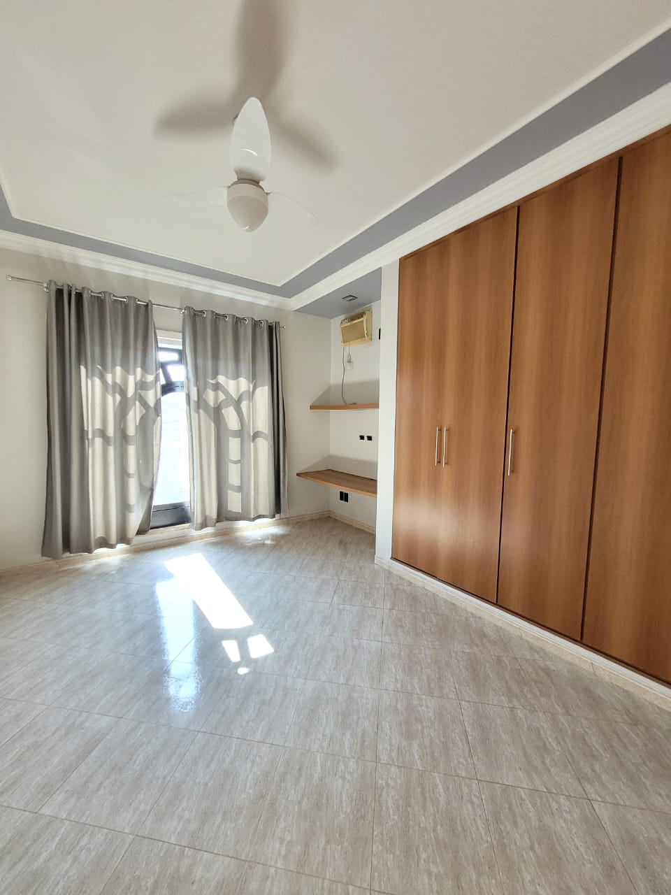 Casa à venda com 4 quartos, 300m² - Foto 19