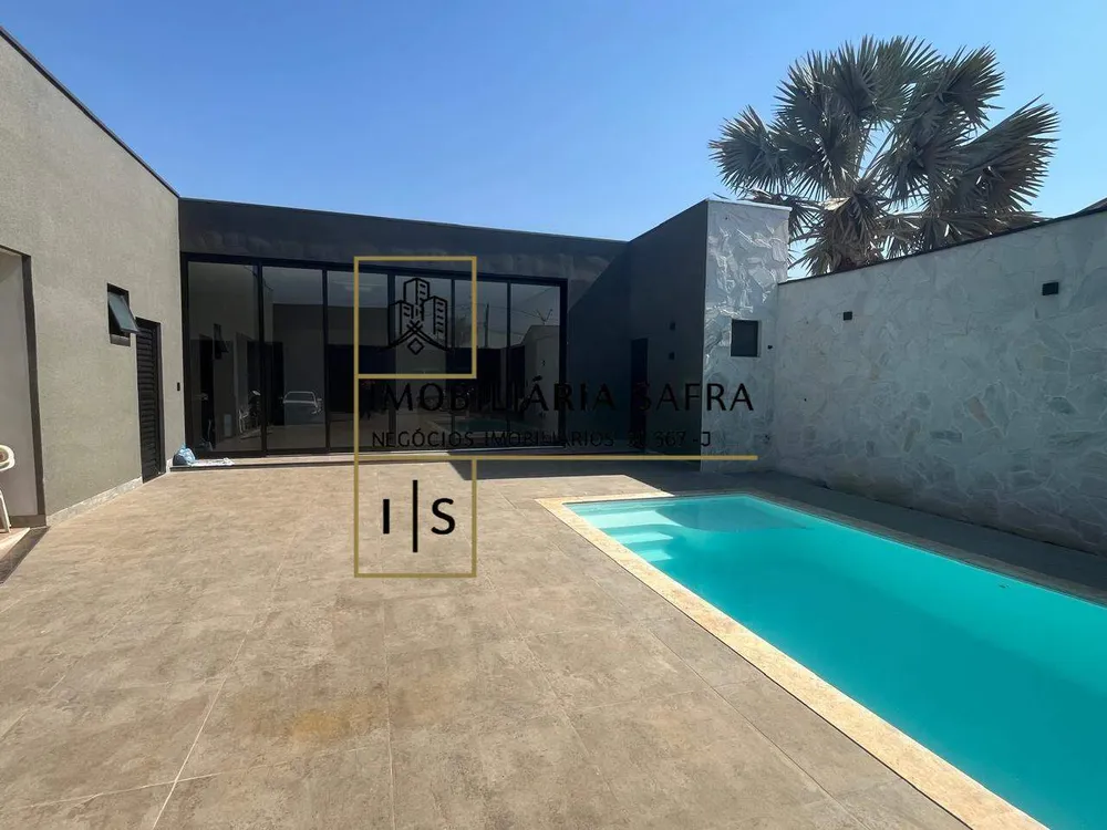Casa, 3 quartos, 201 m² - Foto 1