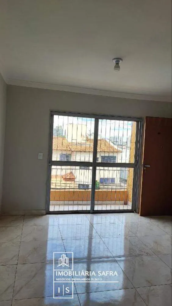 Apartamento, 3 quartos, 80 m² - Foto 1