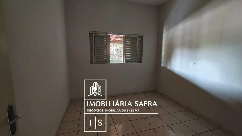 Casa, 5 quartos, 146 m² - Foto 2
