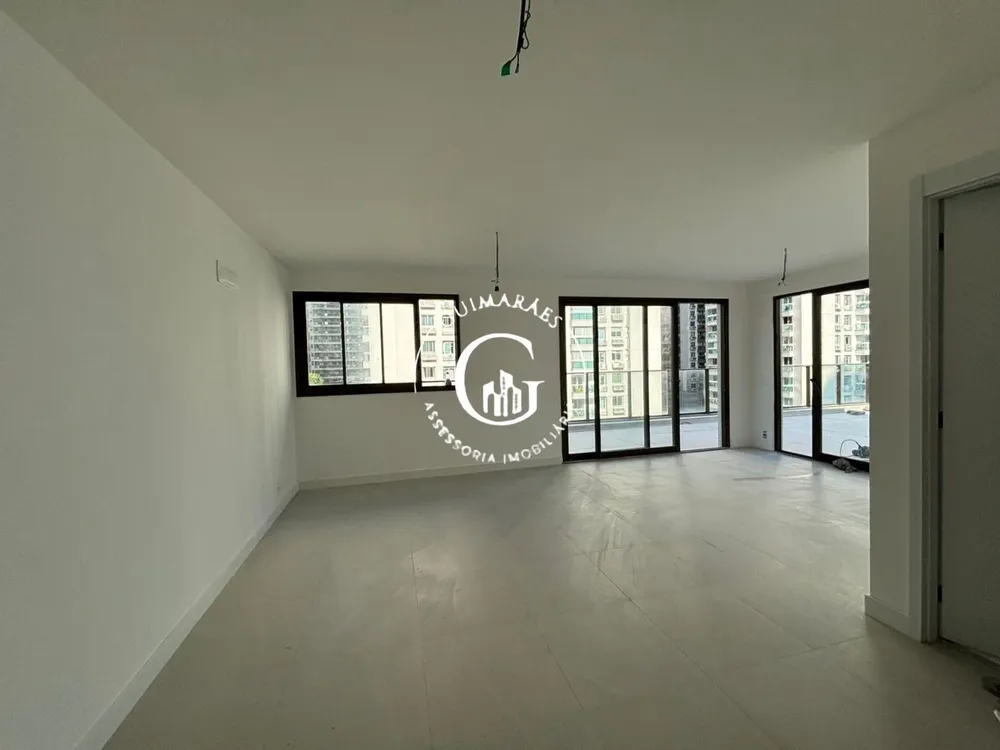 Cobertura, 3 quartos, 199 m² - Foto 4