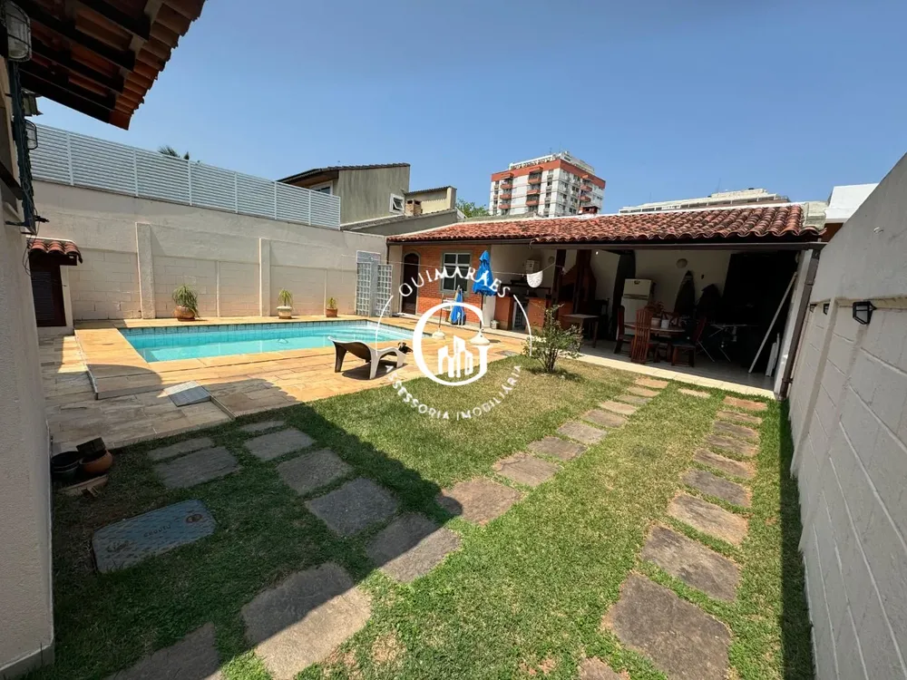 Casa, 4 quartos, 262 m² - Foto 3