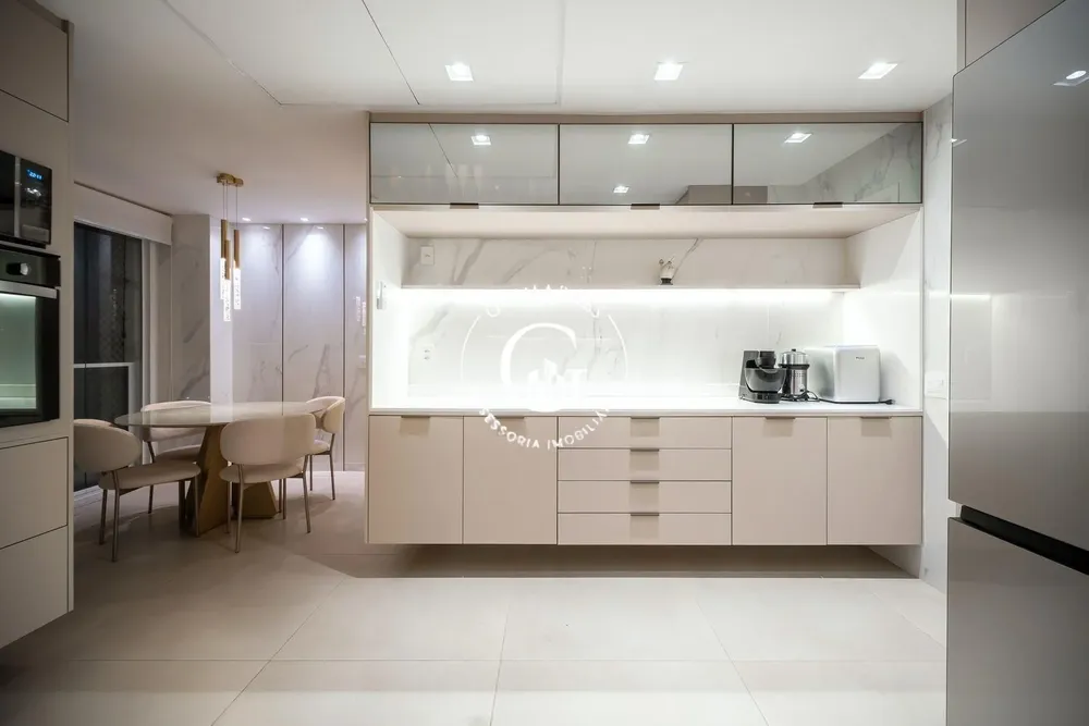 Apartamento, 3 quartos, 266 m² - Foto 12