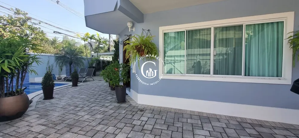 Casa, 6 quartos, 308 m² - Foto 1
