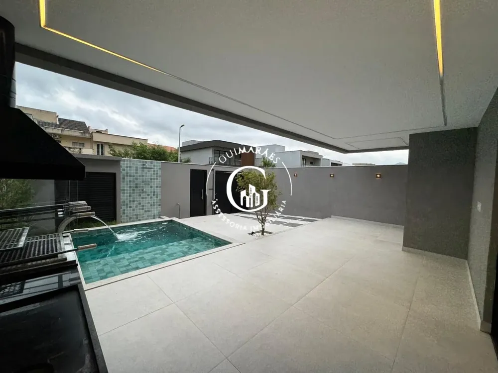 Casa, 4 quartos, 230 m² - Foto 3