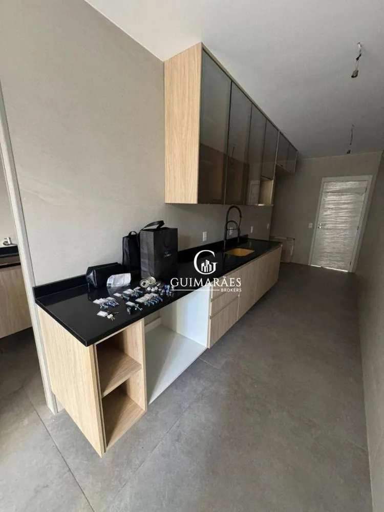 Apartamento, 4 quartos, 275 m² - Foto 1