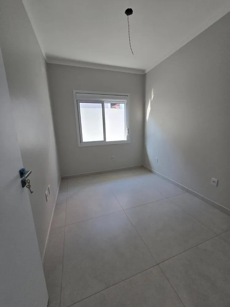 Casa, 3 quartos, 156 m² - Foto 4