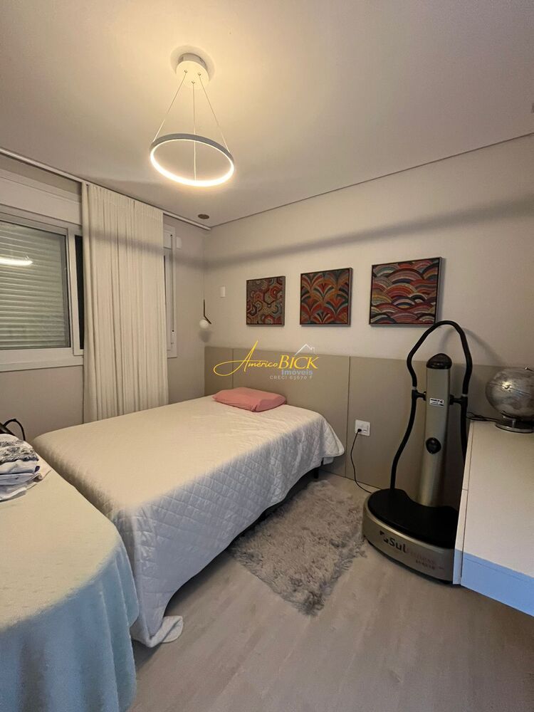 Apartamento à venda com 3 quartos, 126m² - Foto 3