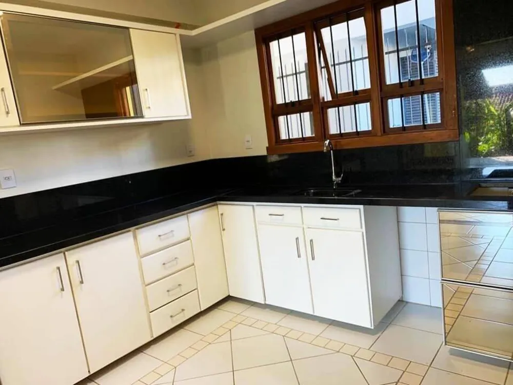 Casa, 3 quartos, 350 m² - Foto 11